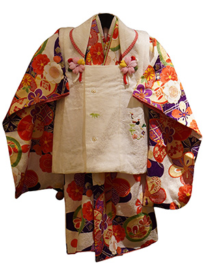 別府八幡朝見神社店3歳-4